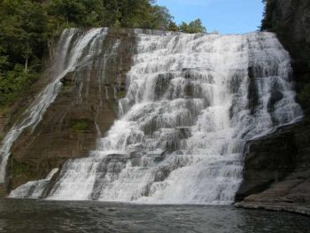 ithaca falls